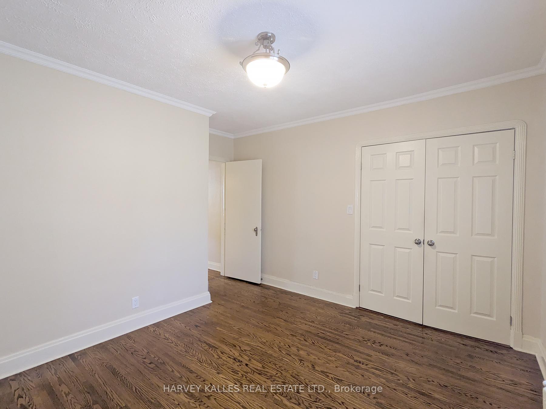95 Chatsworth Drive Upper