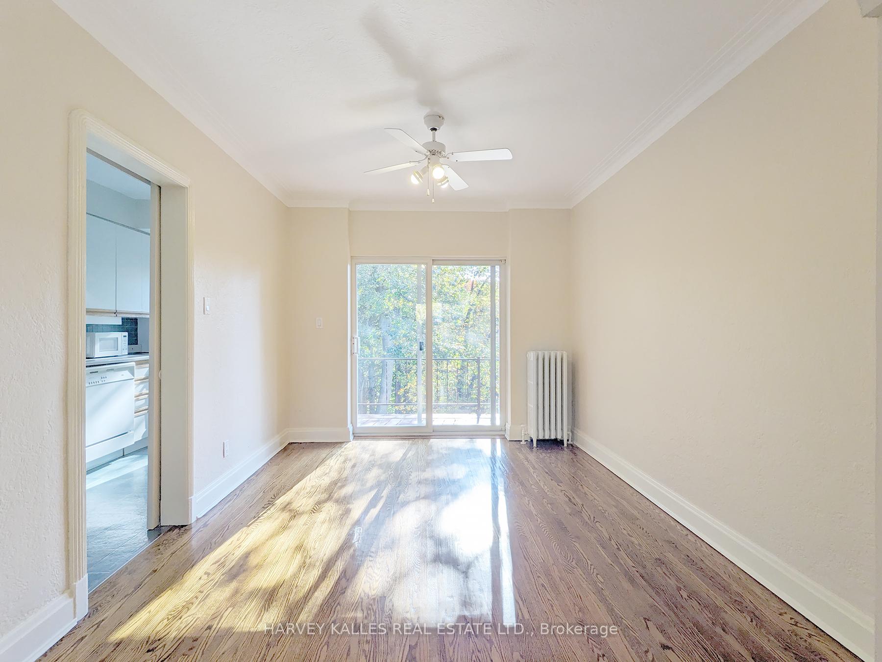 95 Chatsworth Drive Upper