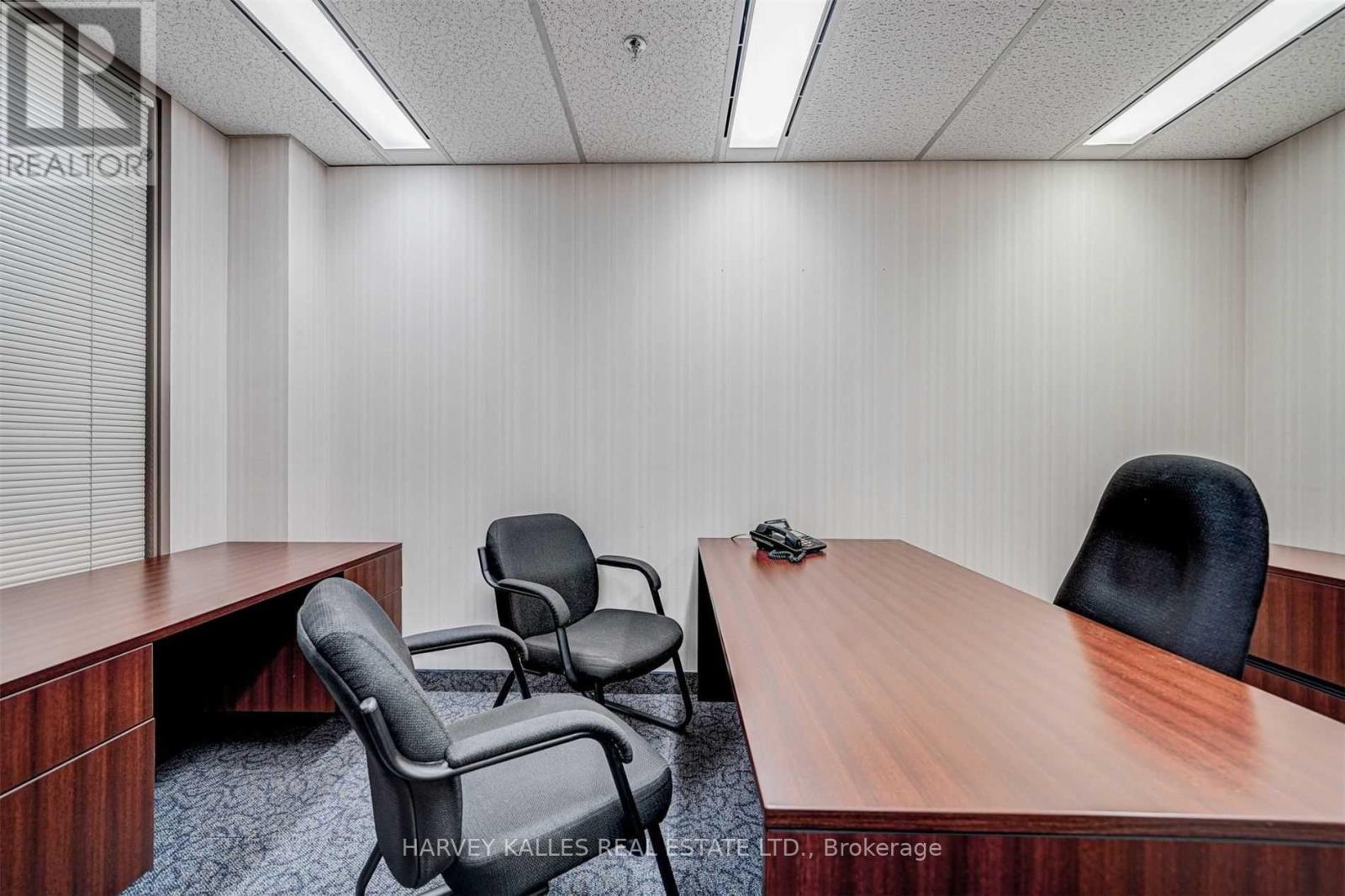 935 - 45 SHEPPARD AVENUE E