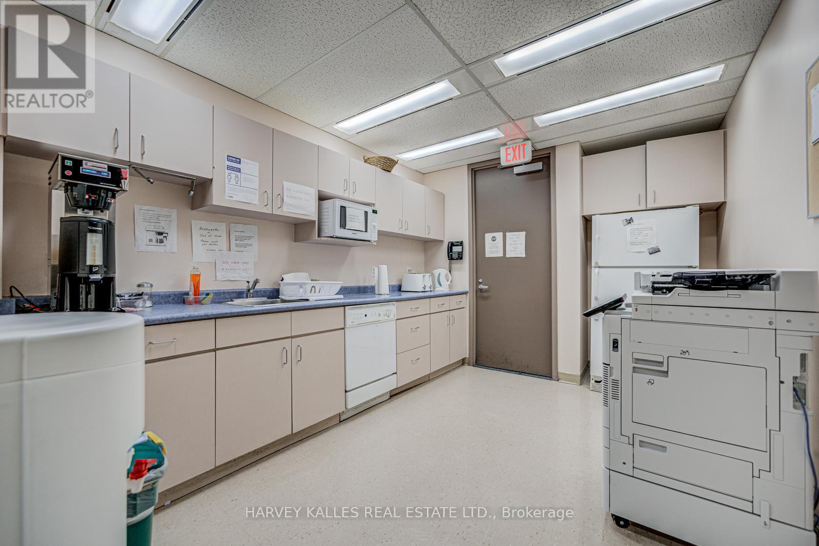 934 - 45 SHEPPARD AVENUE E