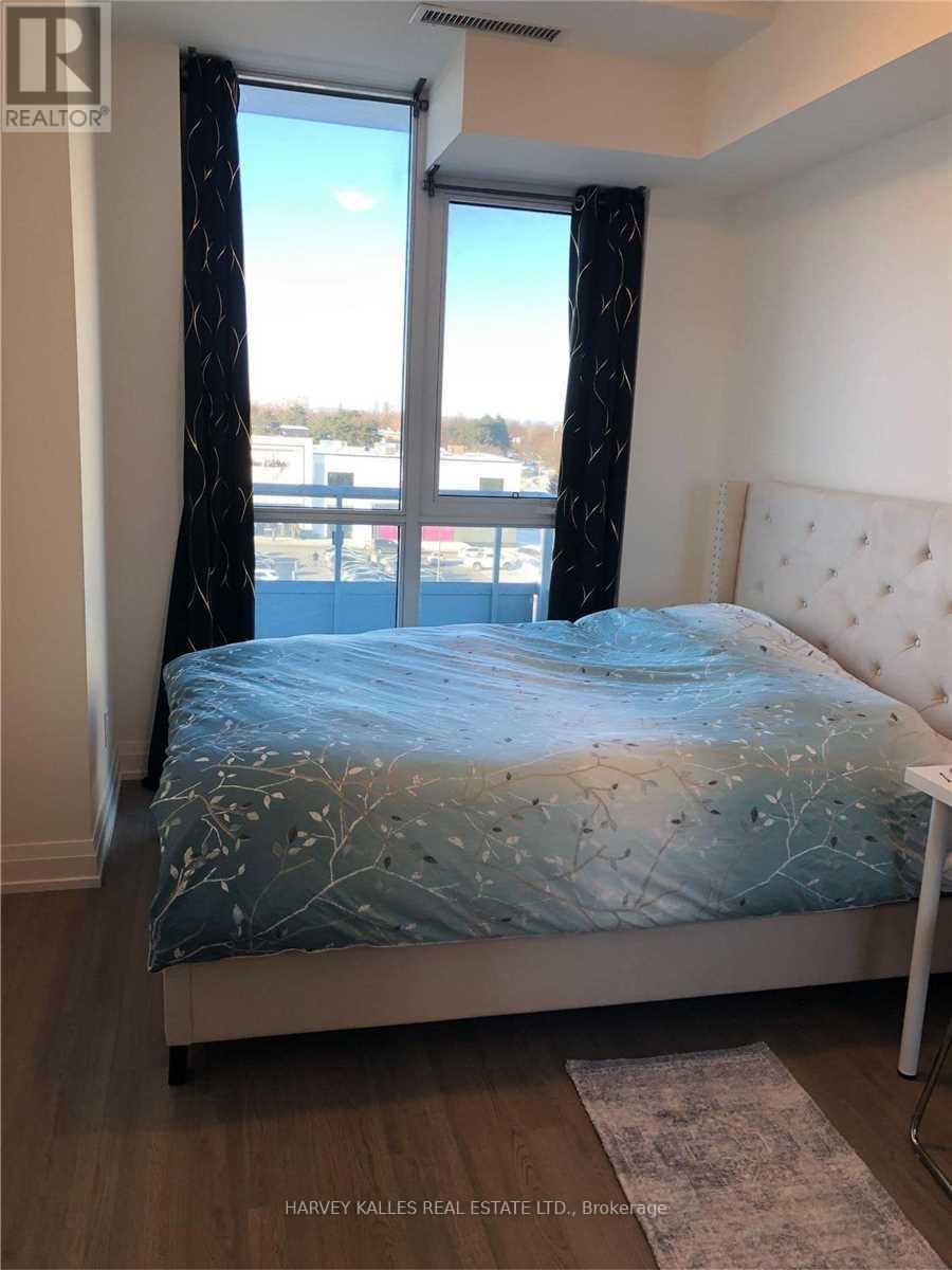 728 - 591 SHEPPARD AVENUE