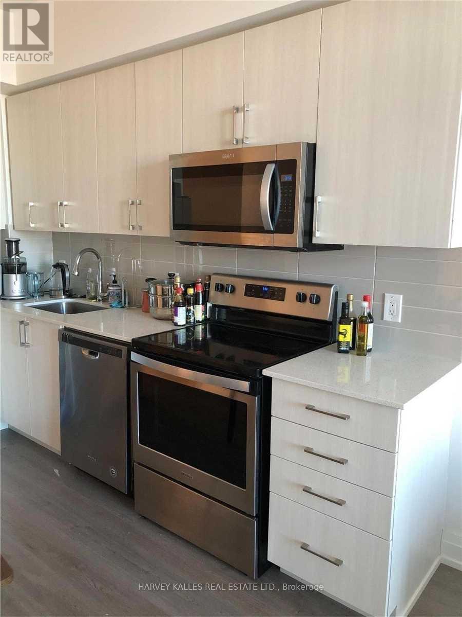 728 - 591 SHEPPARD AVENUE