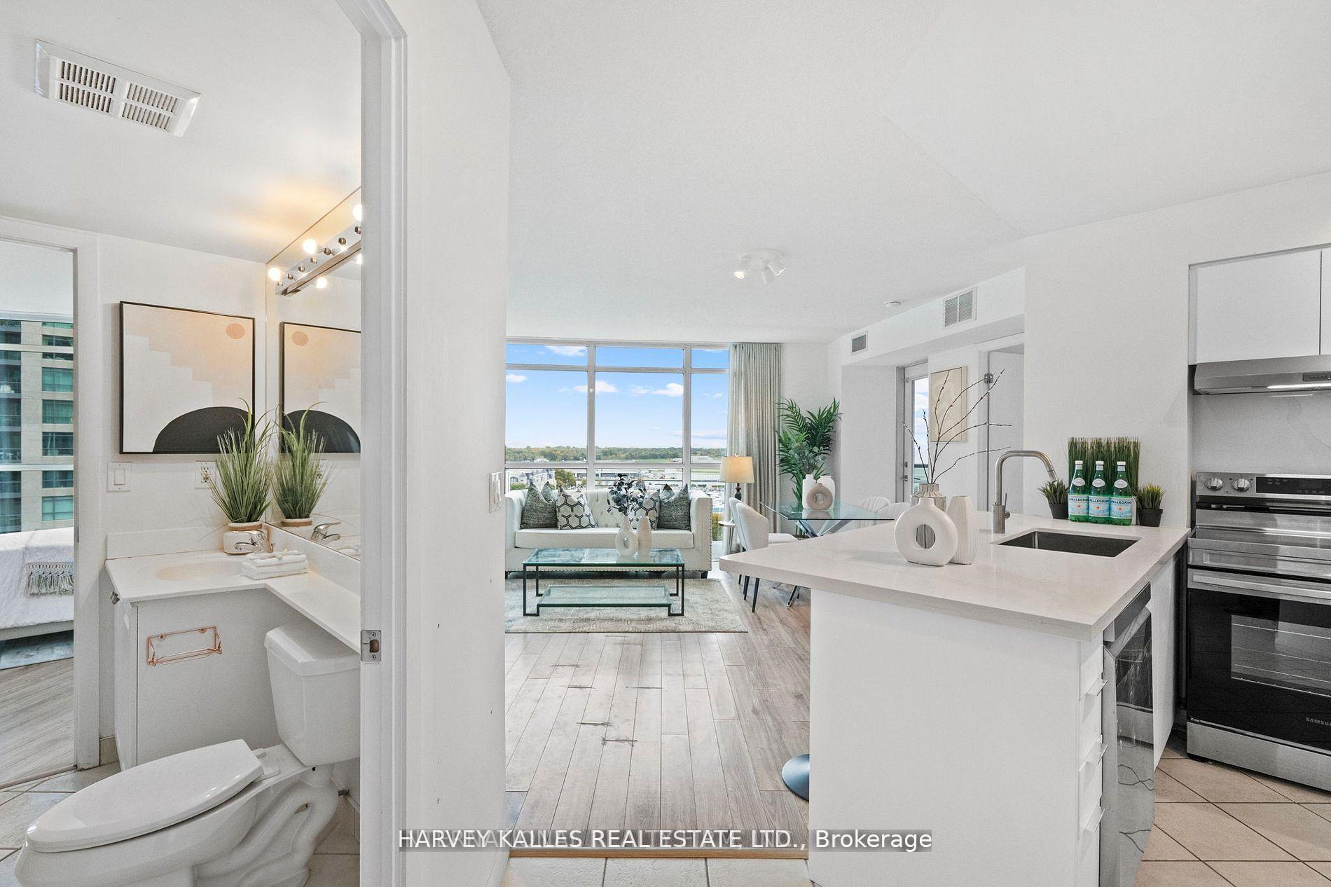 219 Fort York Boulevard 1608