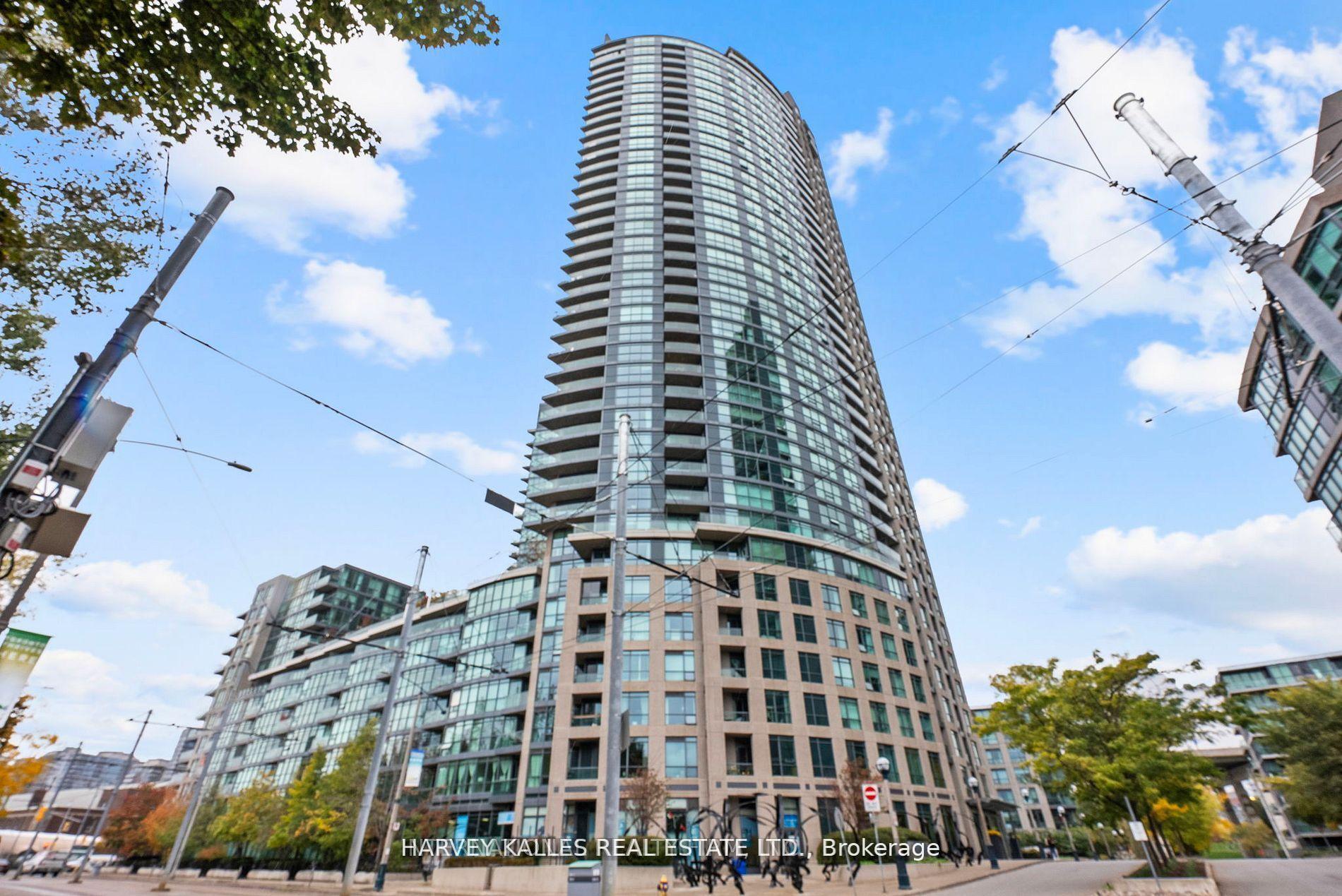219 Fort York Boulevard 1608