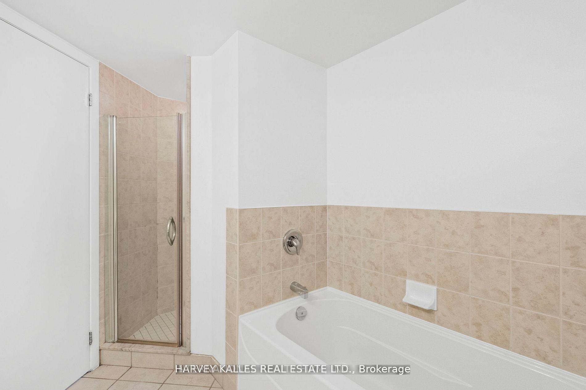 219 Fort York Boulevard 1608