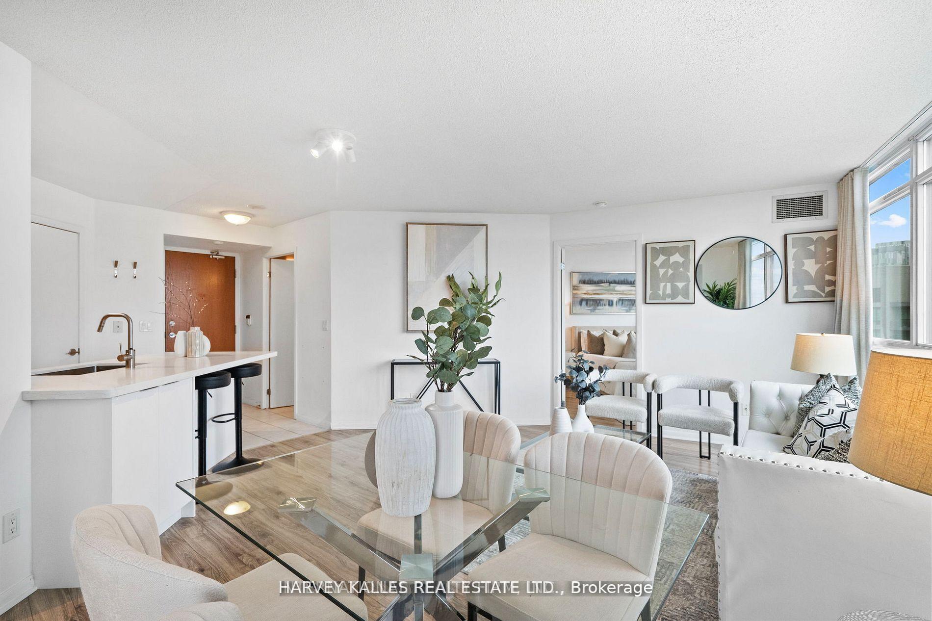 219 Fort York Boulevard 1608