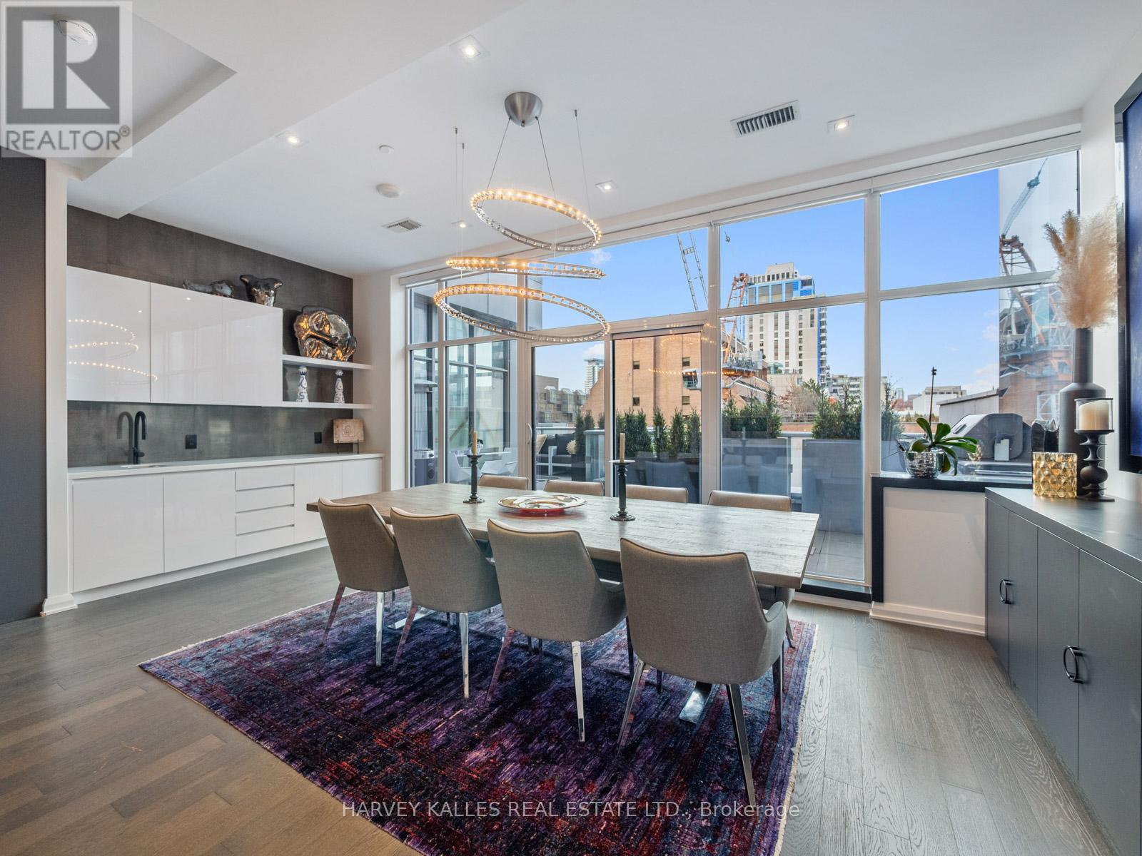 303 - 155 YORKVILLE AVENUE