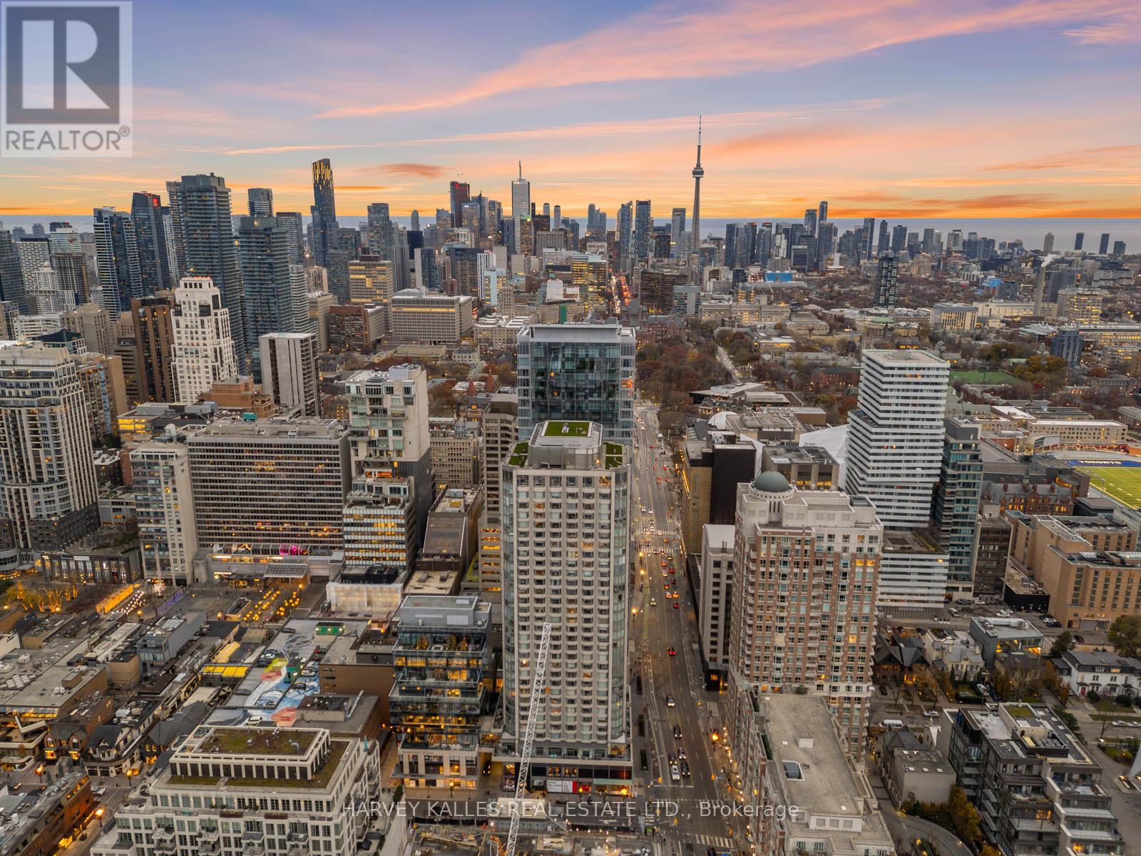 303 - 155 YORKVILLE AVENUE