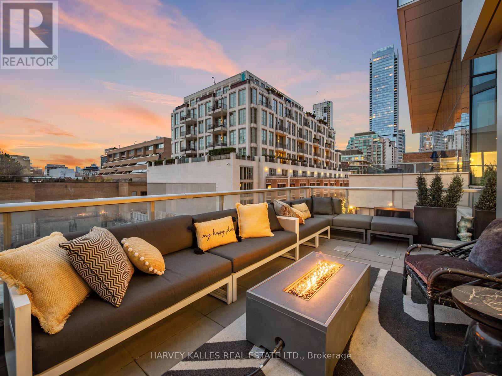 303 - 155 YORKVILLE AVENUE