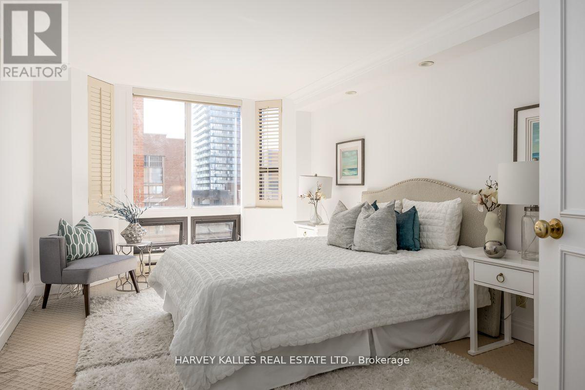 2103 - 1166 BAY STREET