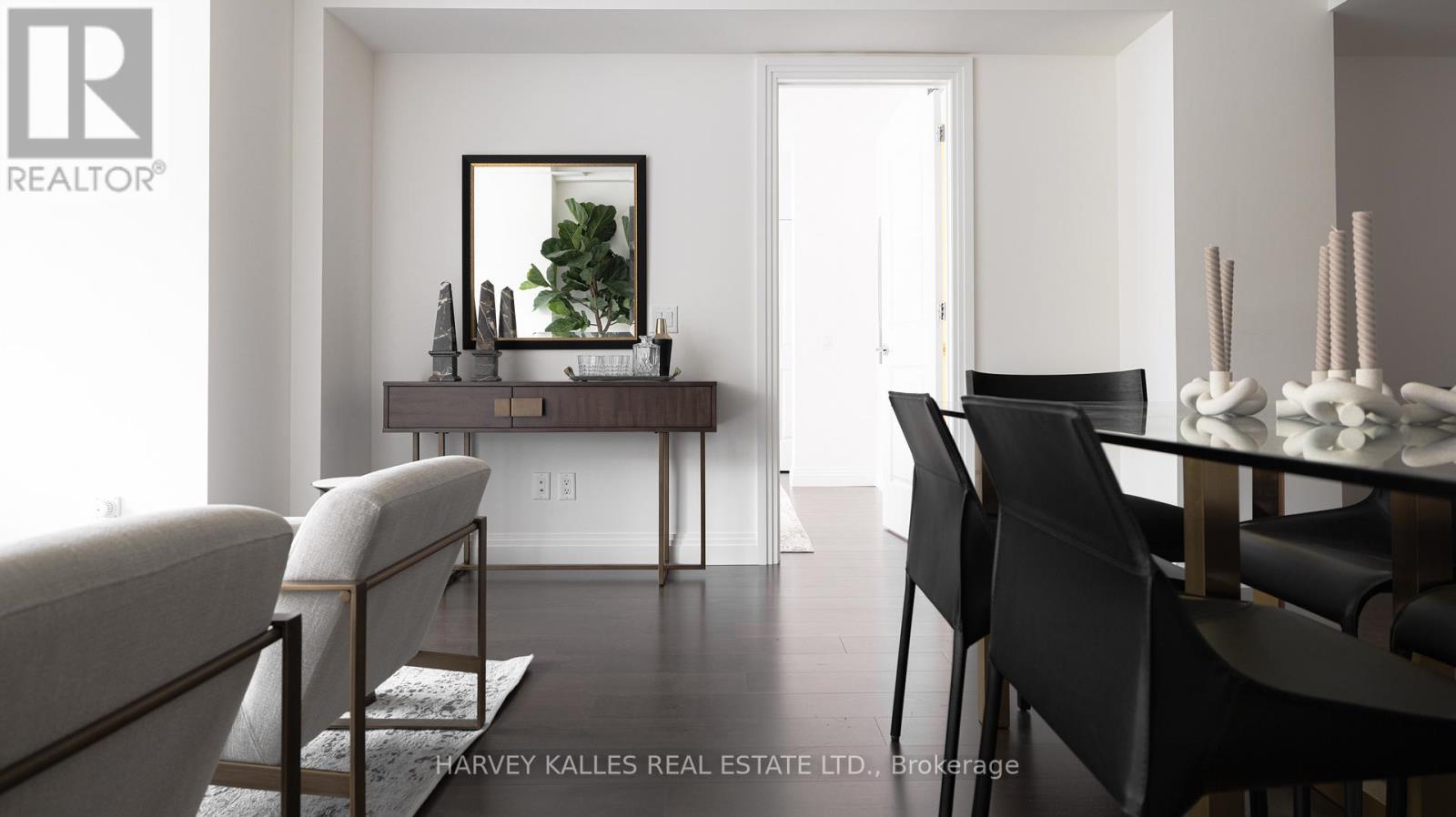 123 - 1 BENVENUTO PLACE