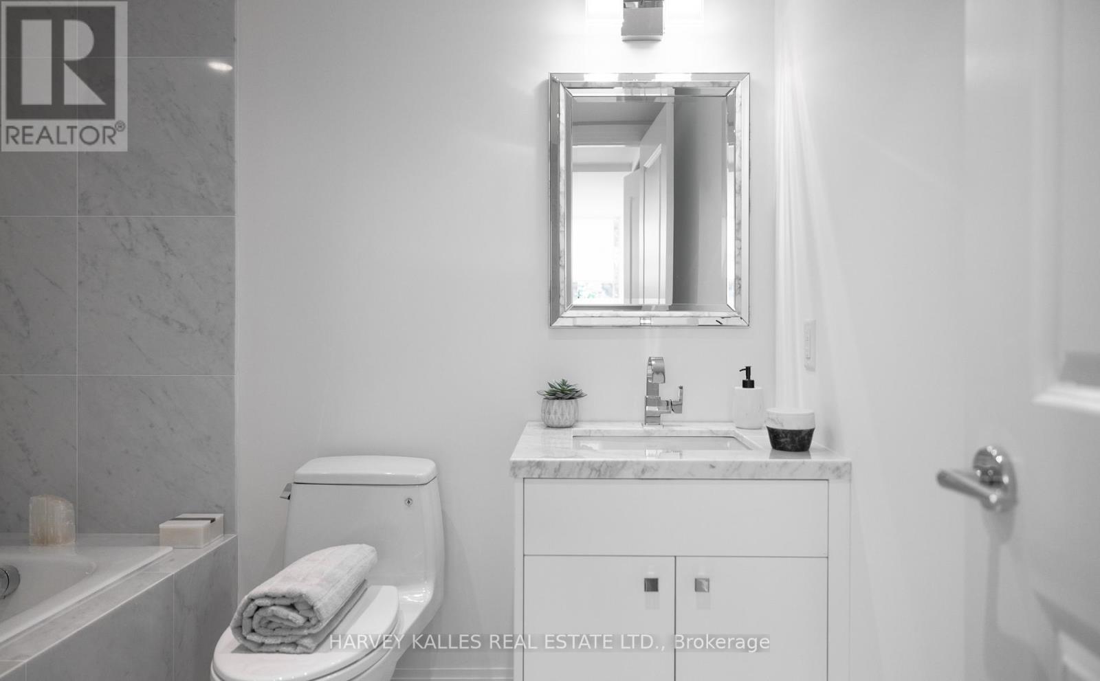 123 - 1 BENVENUTO PLACE