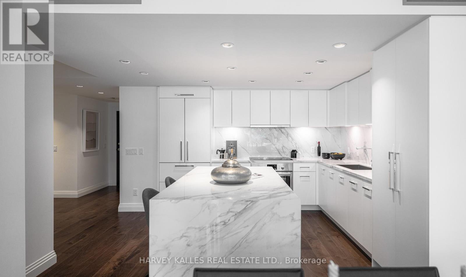 123 - 1 BENVENUTO PLACE