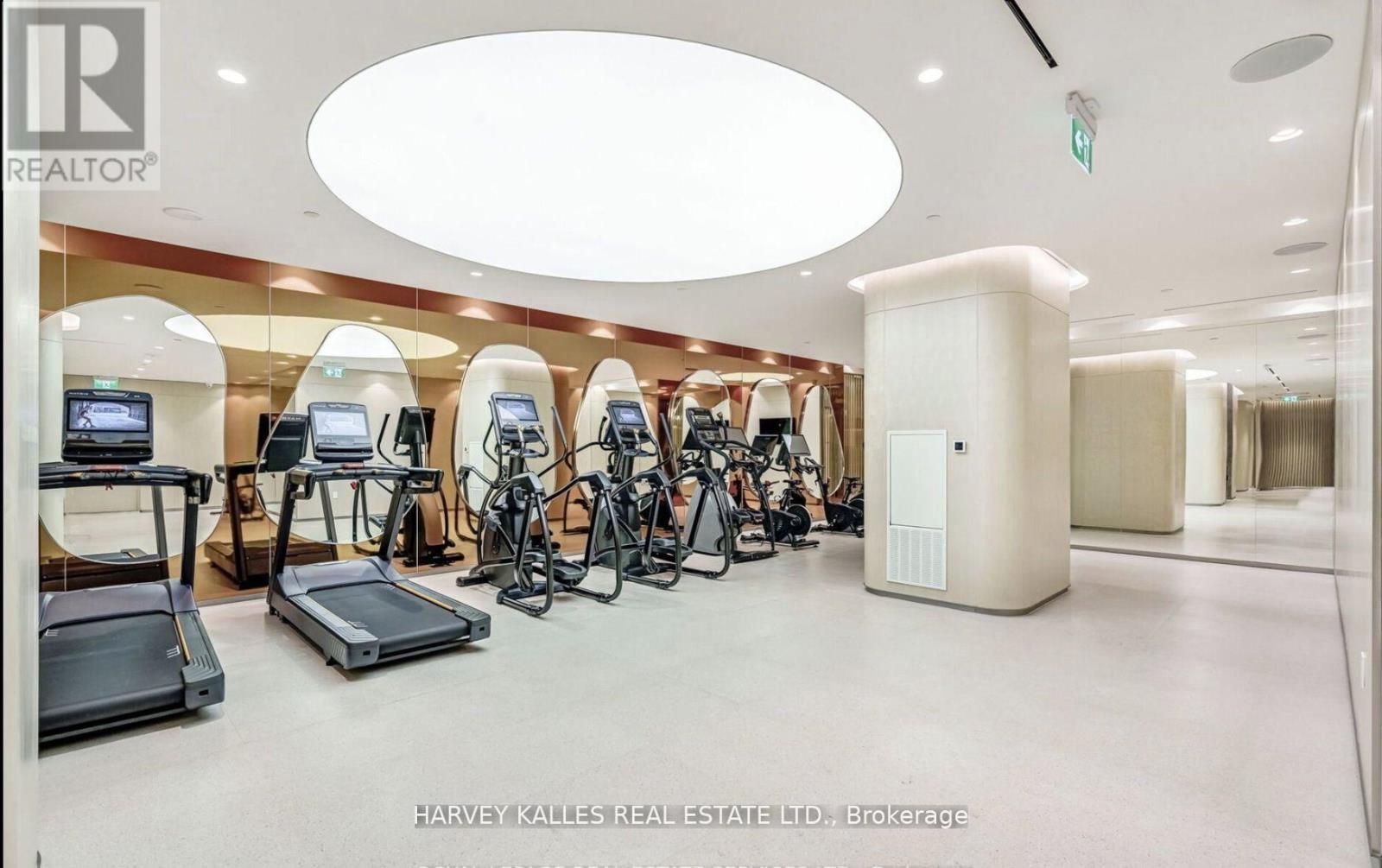 701 - 155 MERCHANT'S WHARF AVENUE