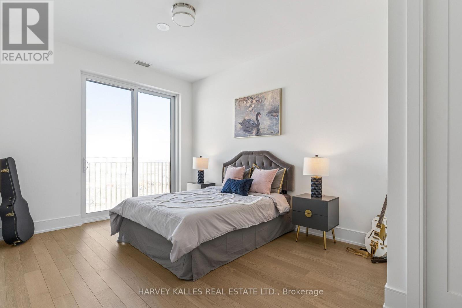 701 - 155 MERCHANT'S WHARF AVENUE