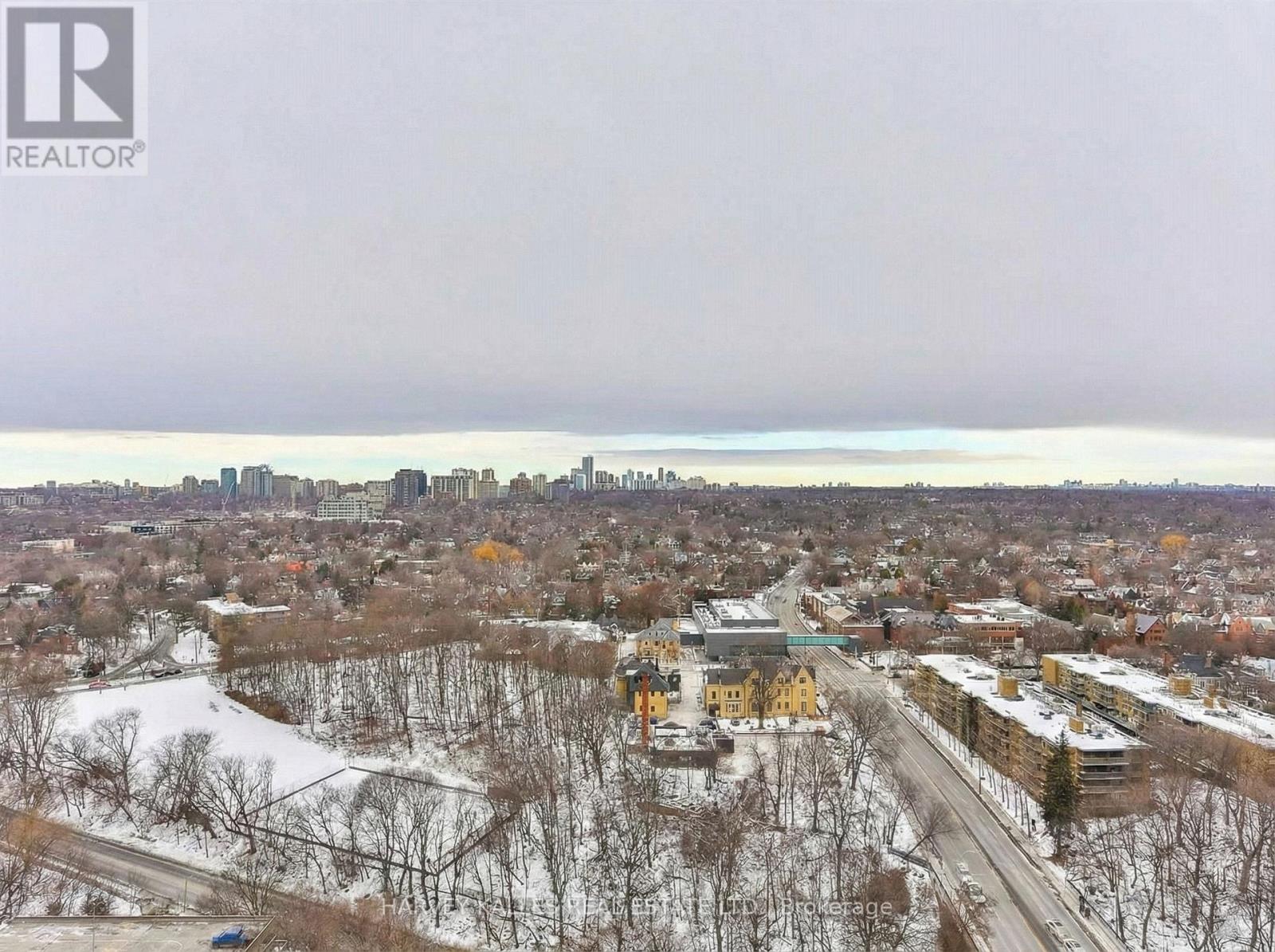 2701 - 300 BLOOR STREET E