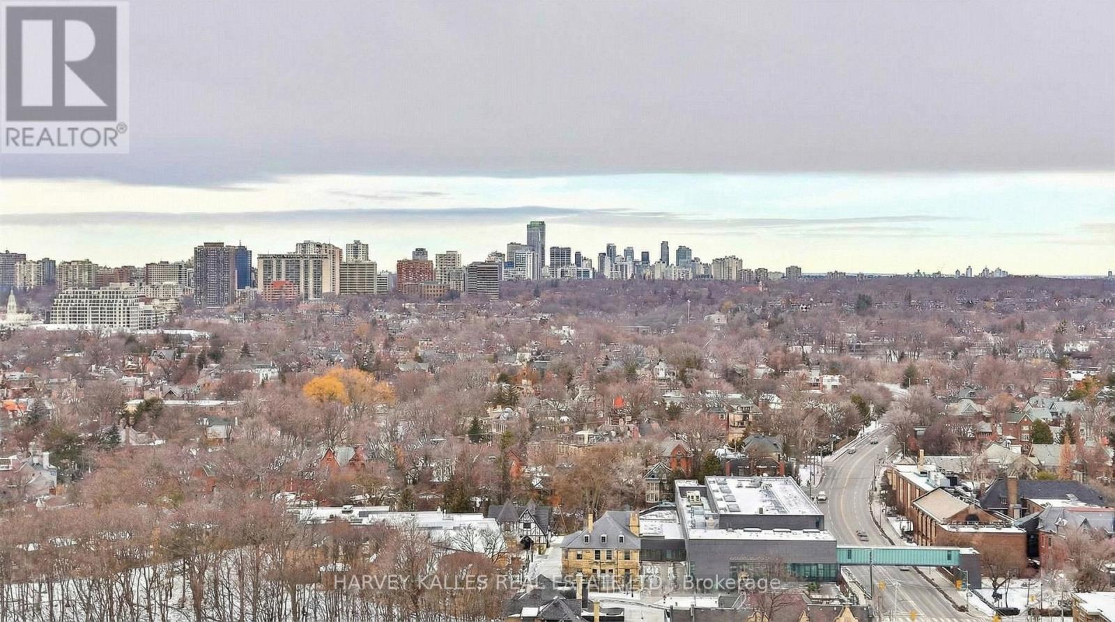 2701 - 300 BLOOR STREET E