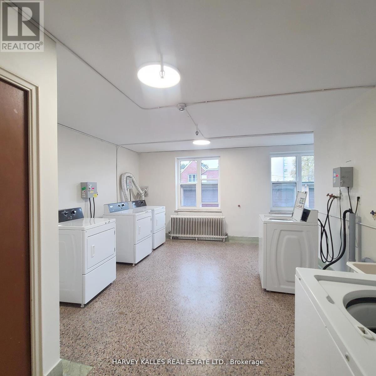 2 - 125 SHELBORNE AVENUE