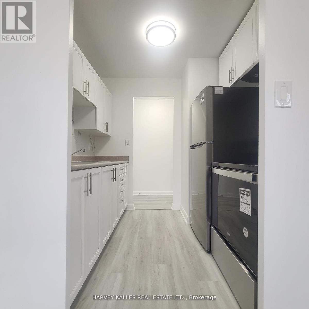 2 - 125 SHELBORNE AVENUE