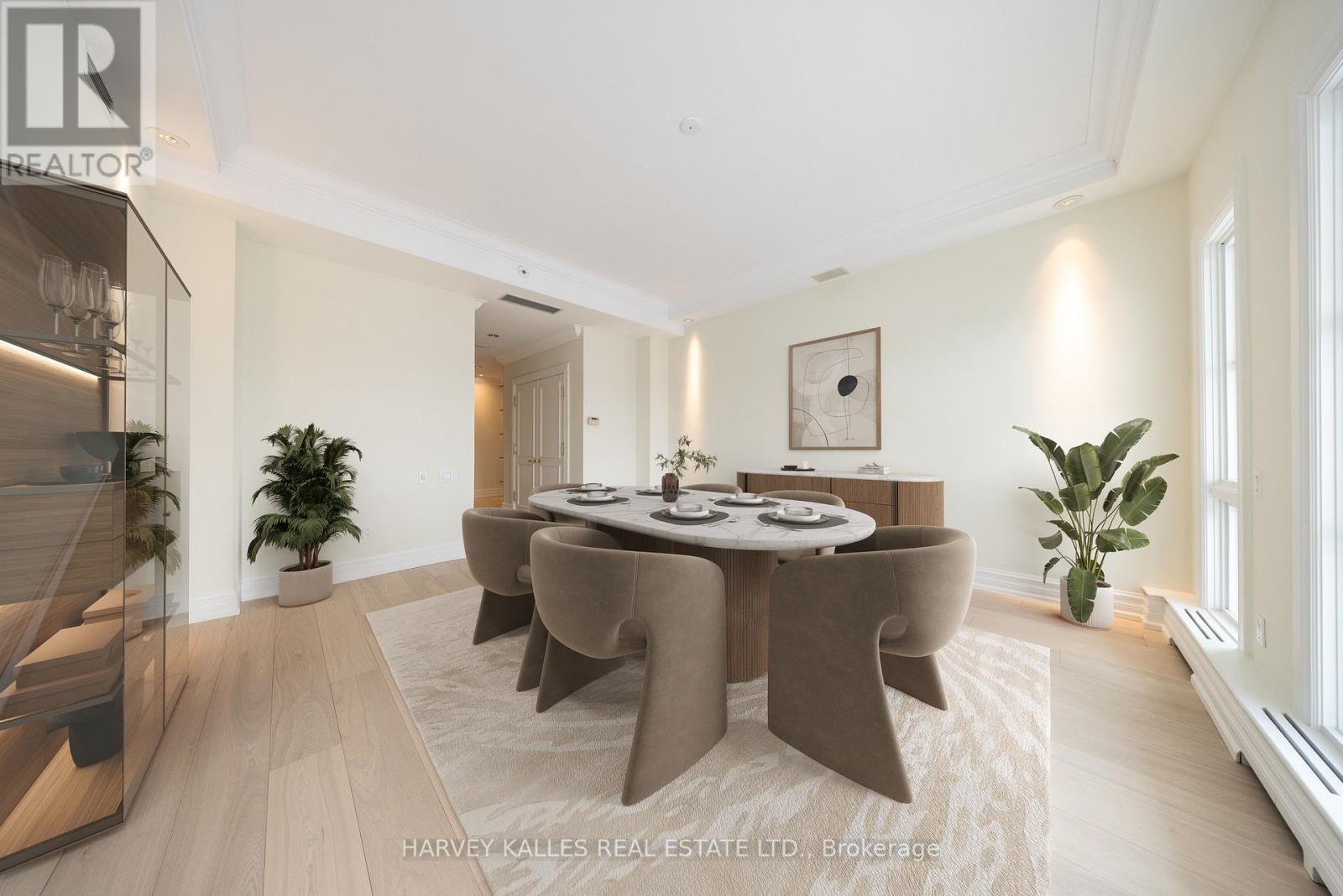 #5B - 2 CHEDINGTON PLACE