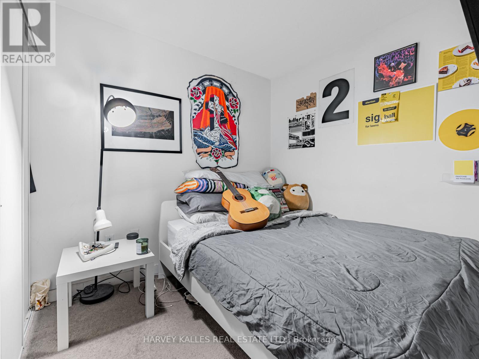 655 - 10 CAPREOL COURT