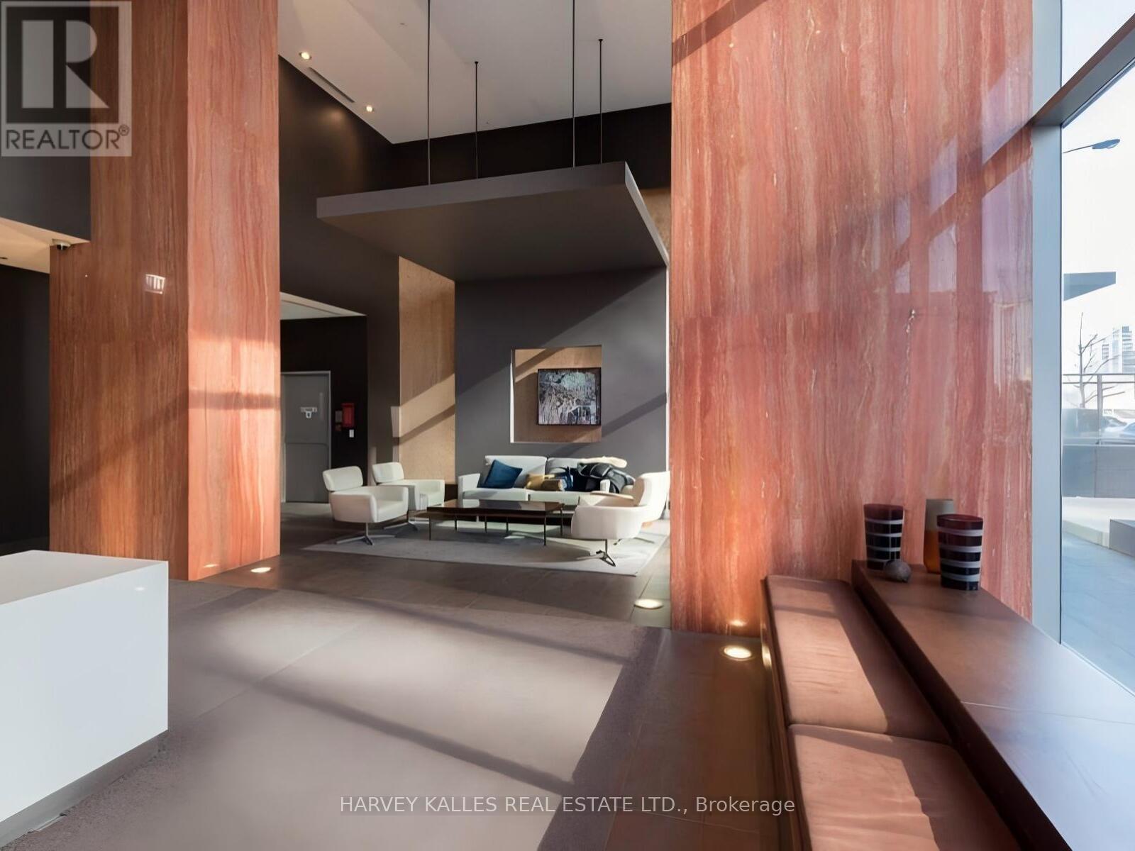 655 - 10 CAPREOL COURT