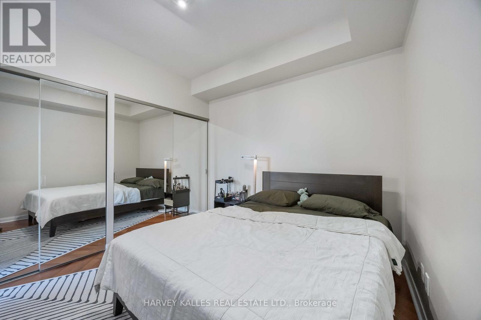 601 - 18 BEVERLEY STREET