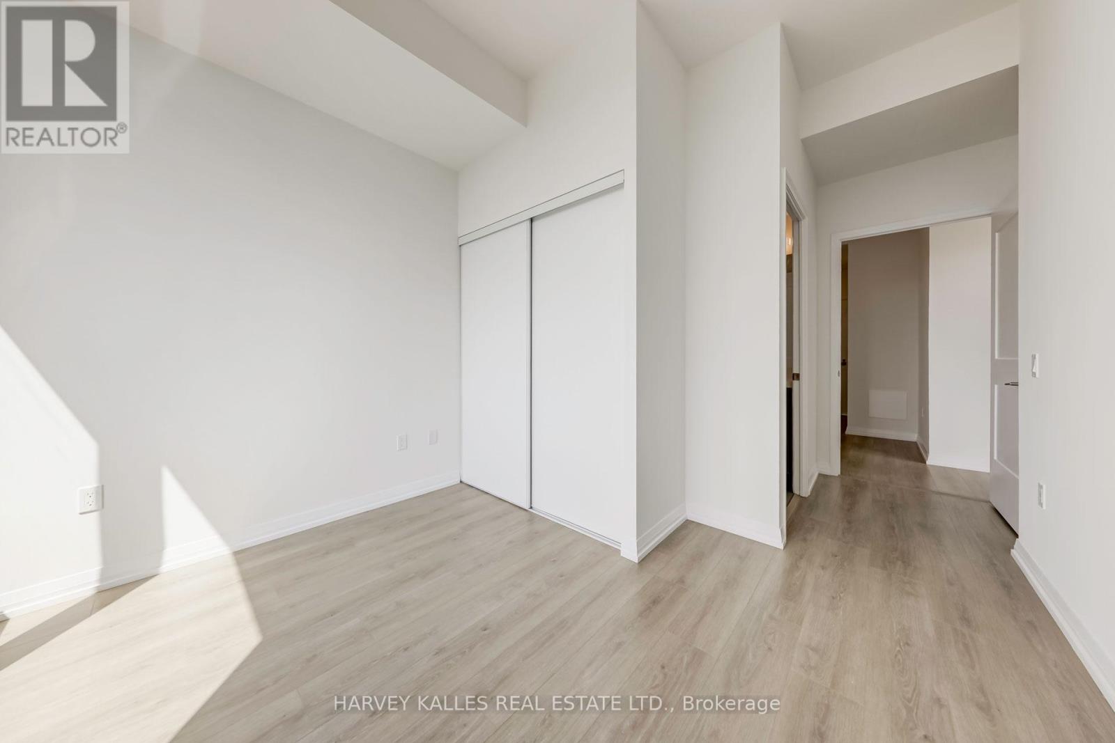 LPH12 - 50 DUNFIELD AVENUE