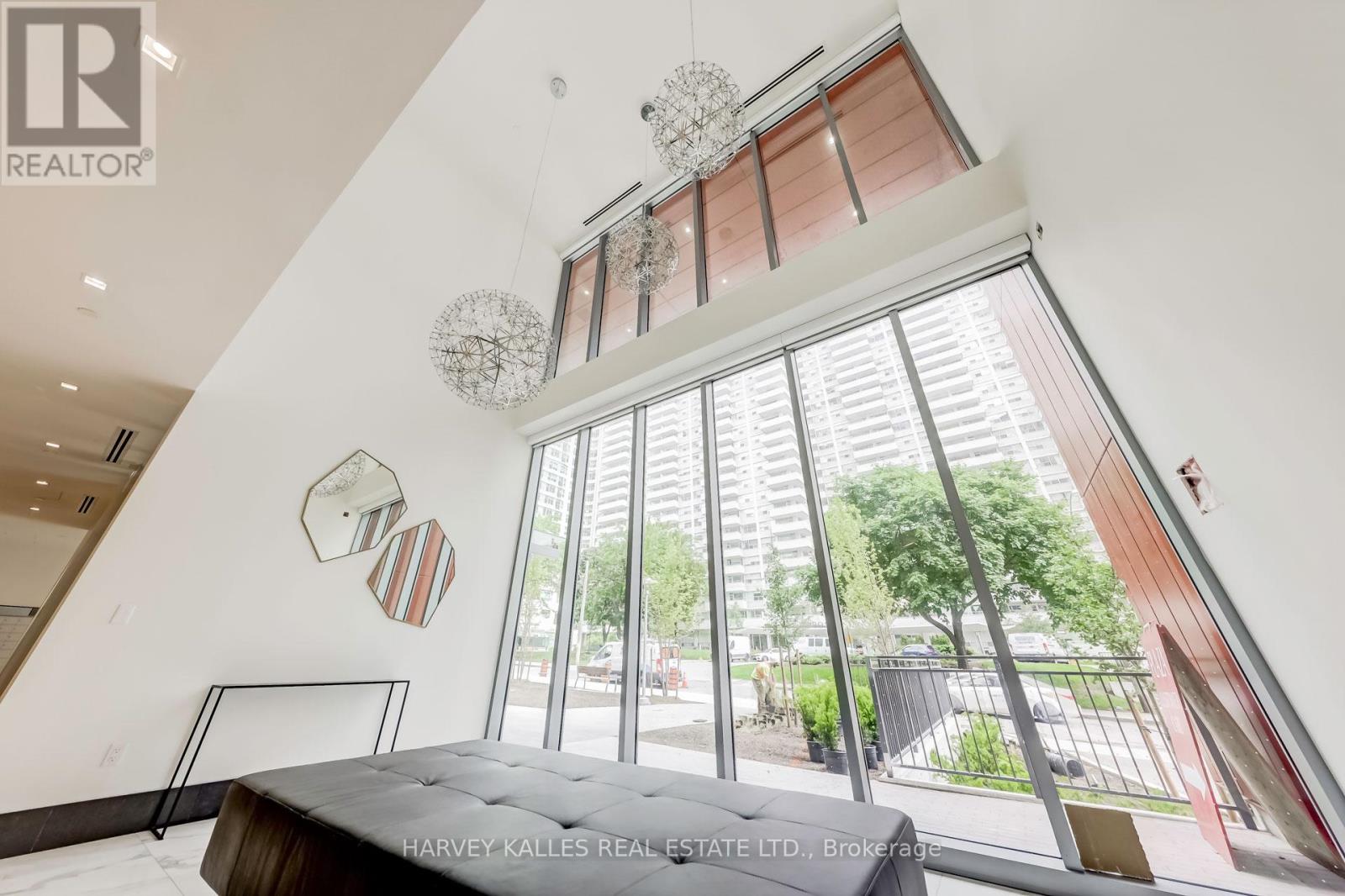 LPH12 - 50 DUNFIELD AVENUE