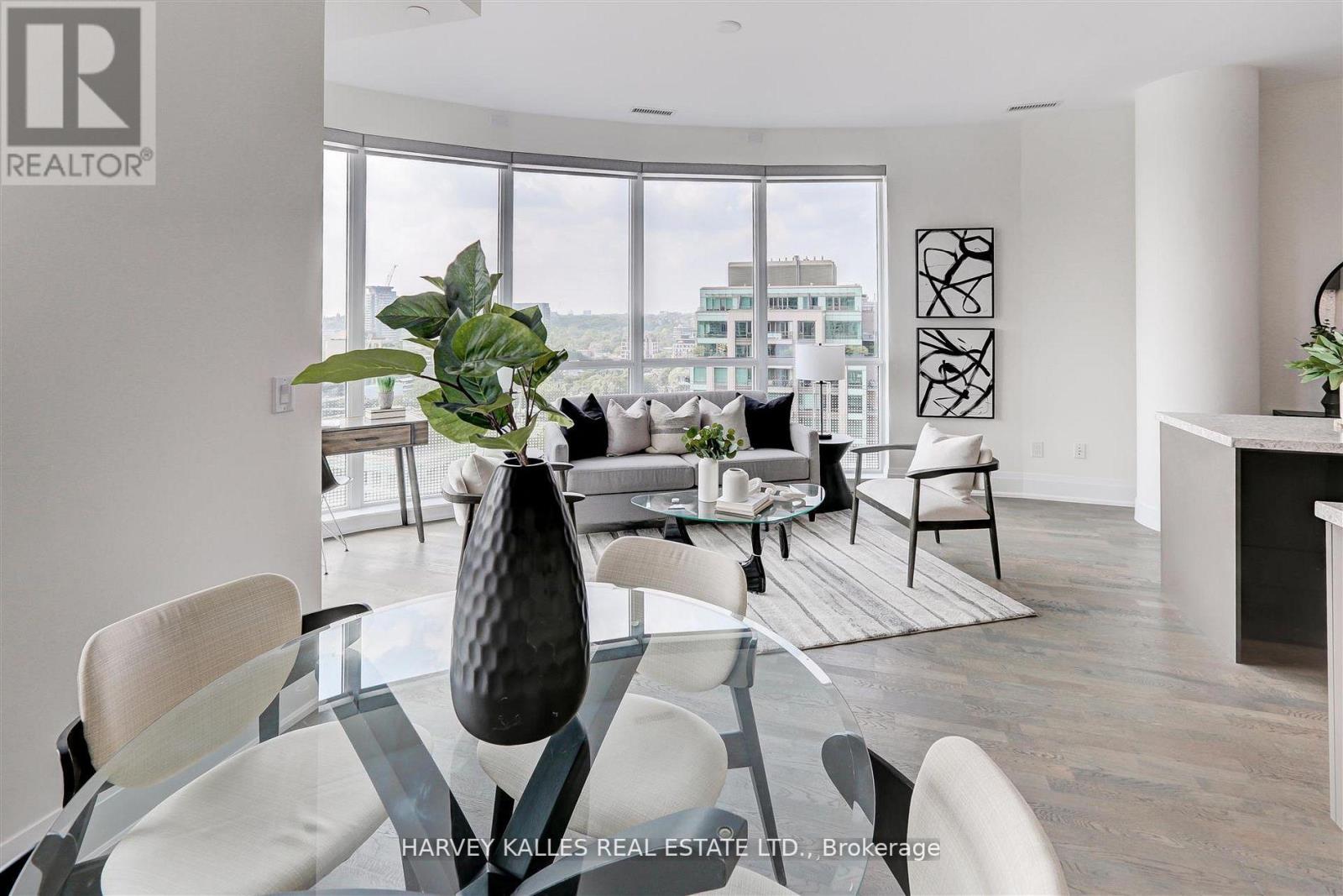 1804 - 88 CUMBERLAND STREET