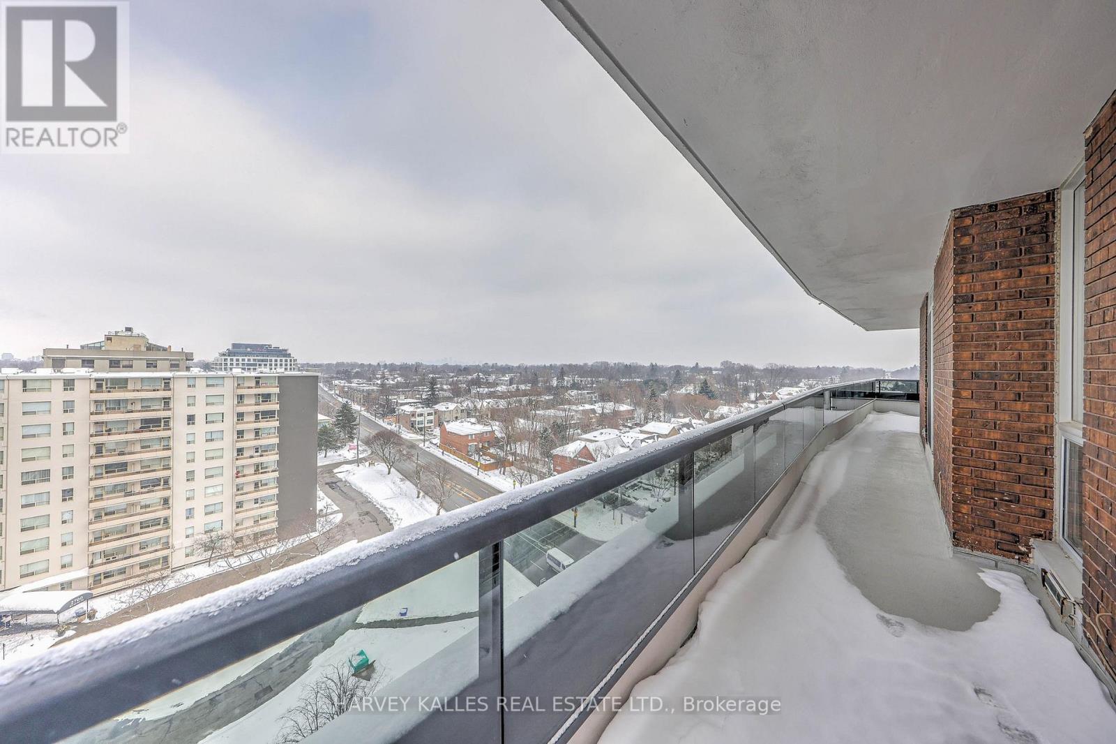 1001 - 2600 BATHURST STREET