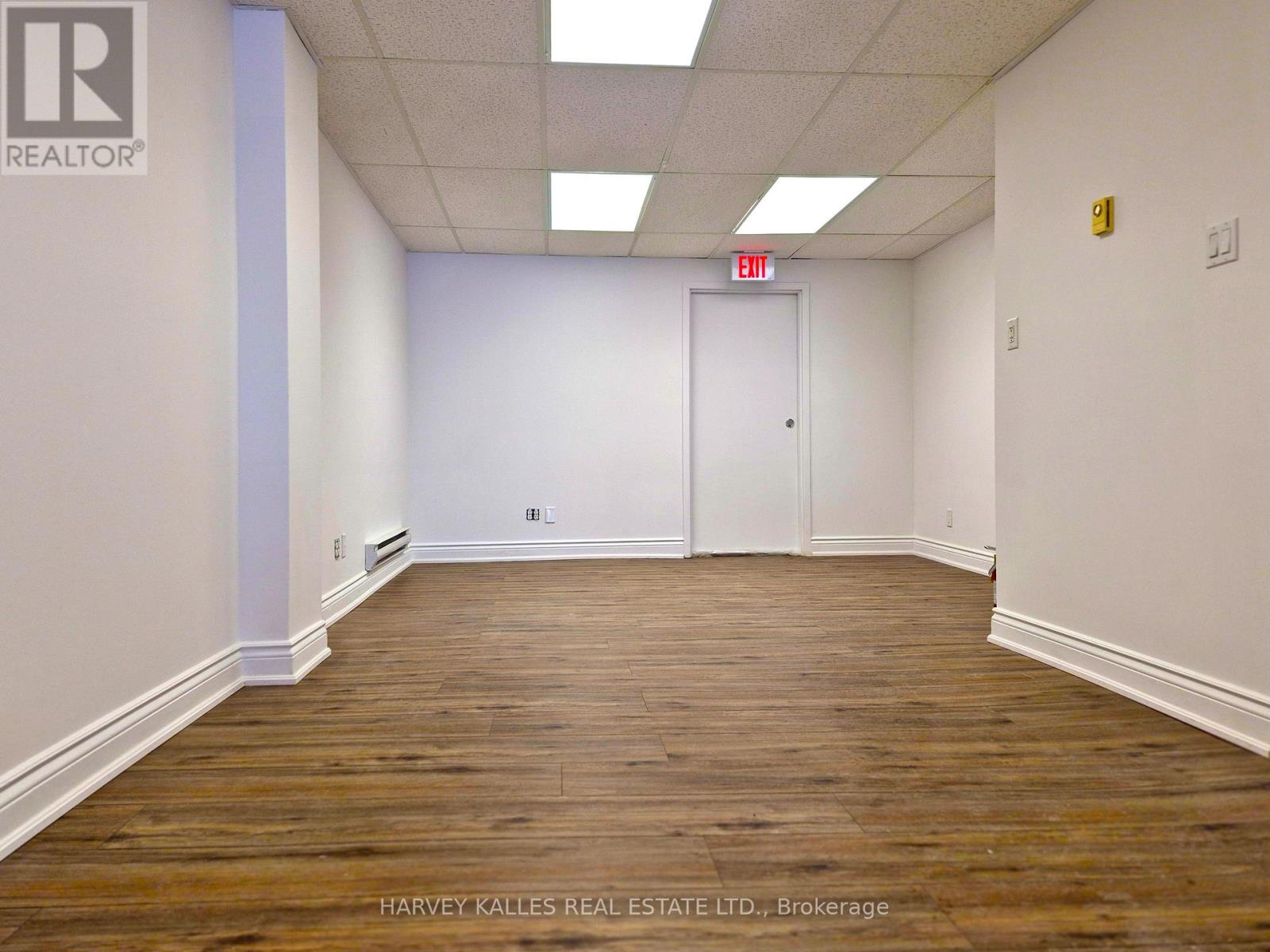 MAIN - 974 BATHURST STREET