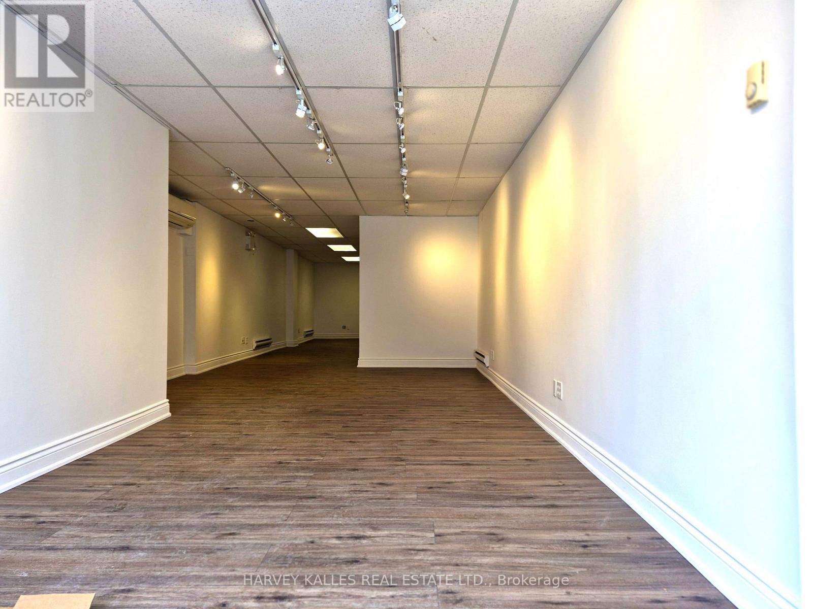 MAIN - 974 BATHURST STREET