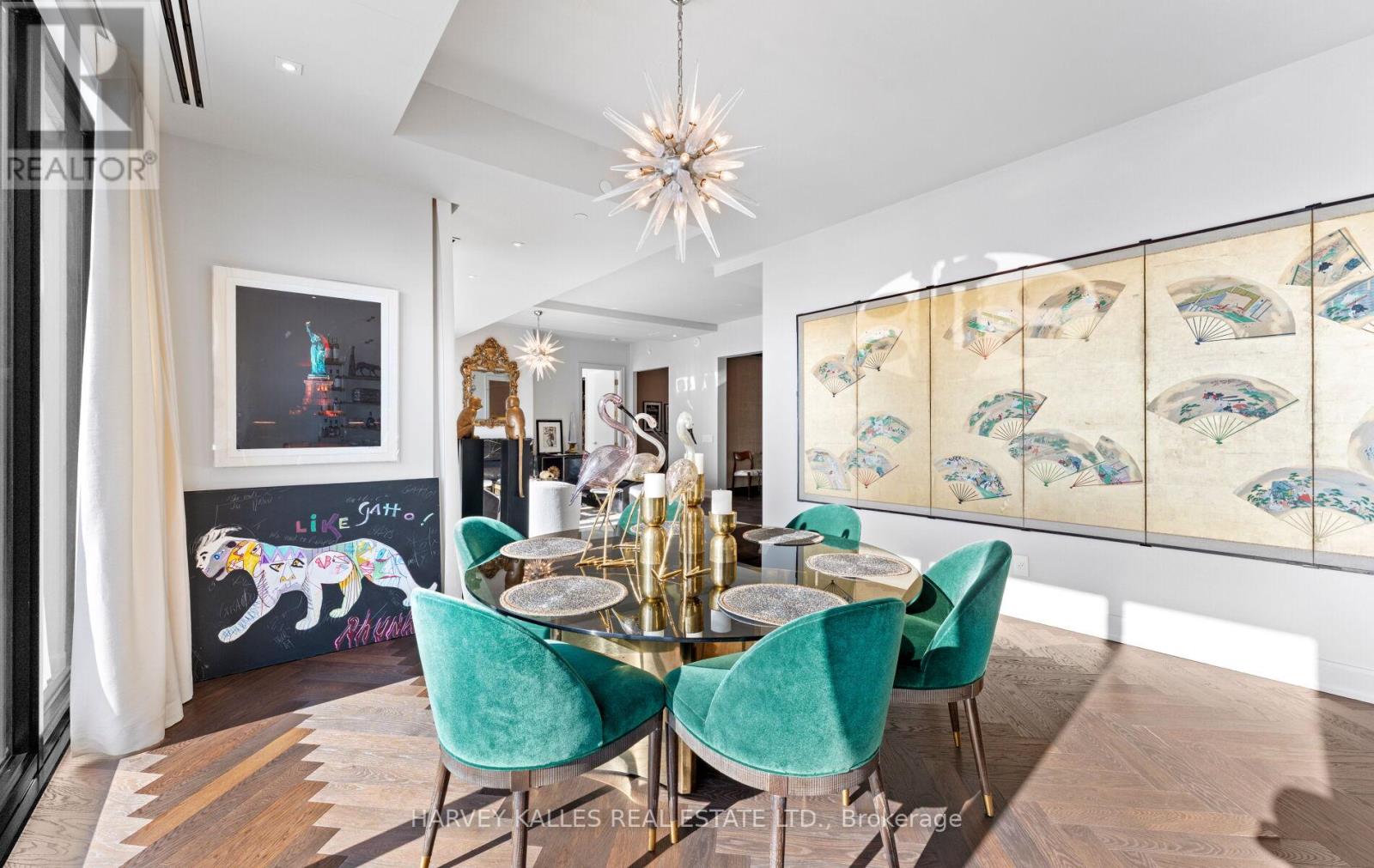 3502 - 200 CUMBERLAND STREET