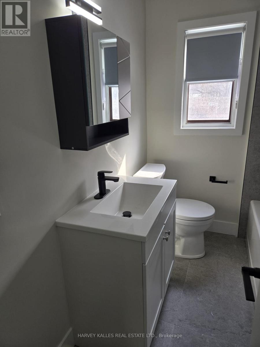 MAIN - 111 MCALLISTER ROAD