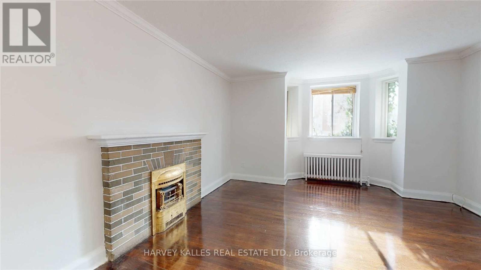 7 - 320 LONSDALE ROAD