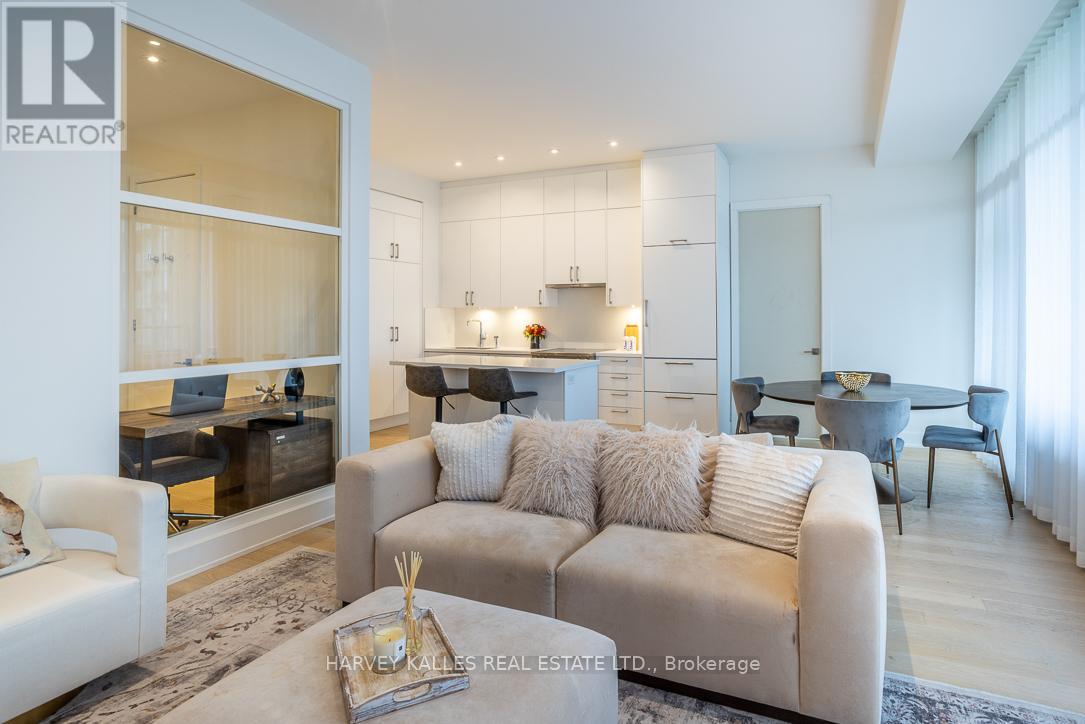 1013 - 111 ST CLAIR AVENUE W