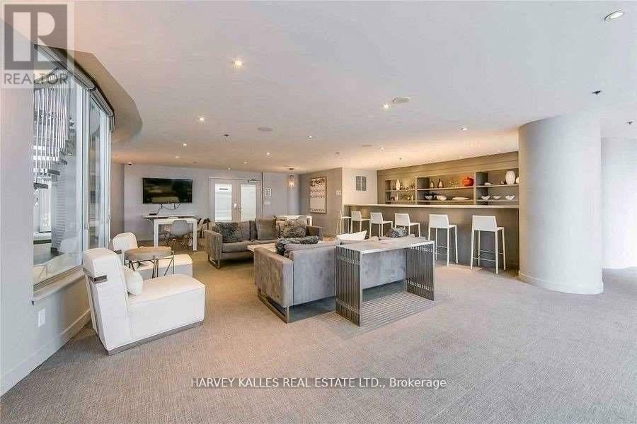 1405 - 323 RICHMOND STREET E