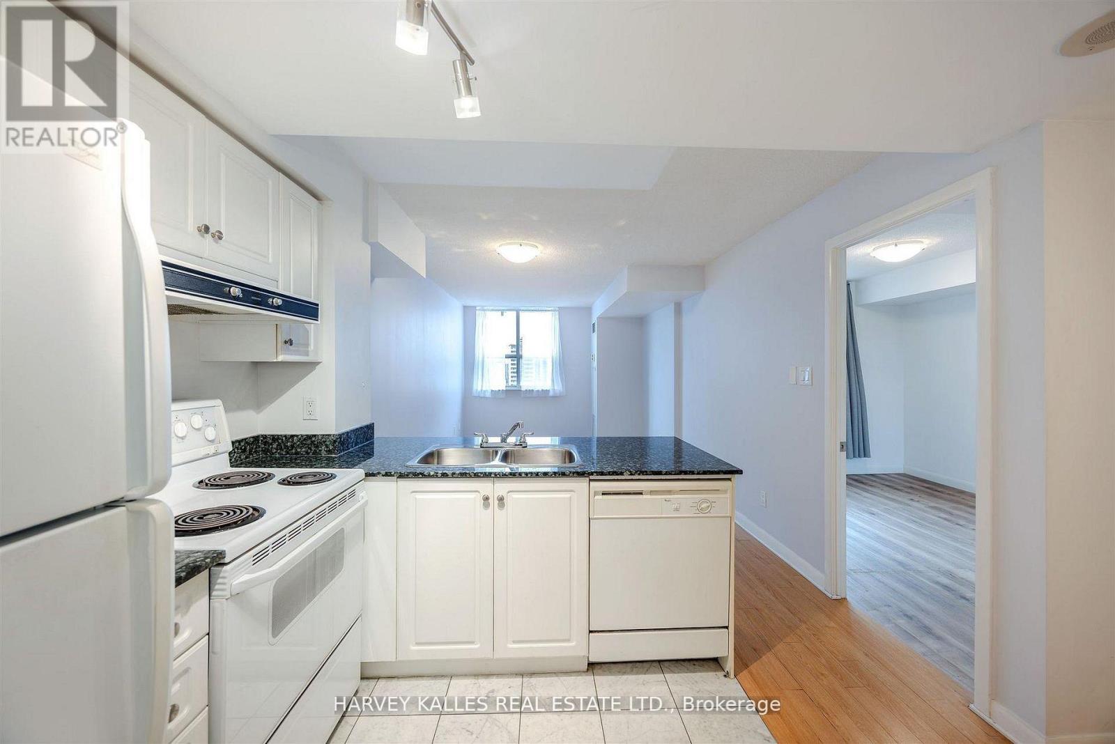 1405 - 323 RICHMOND STREET E