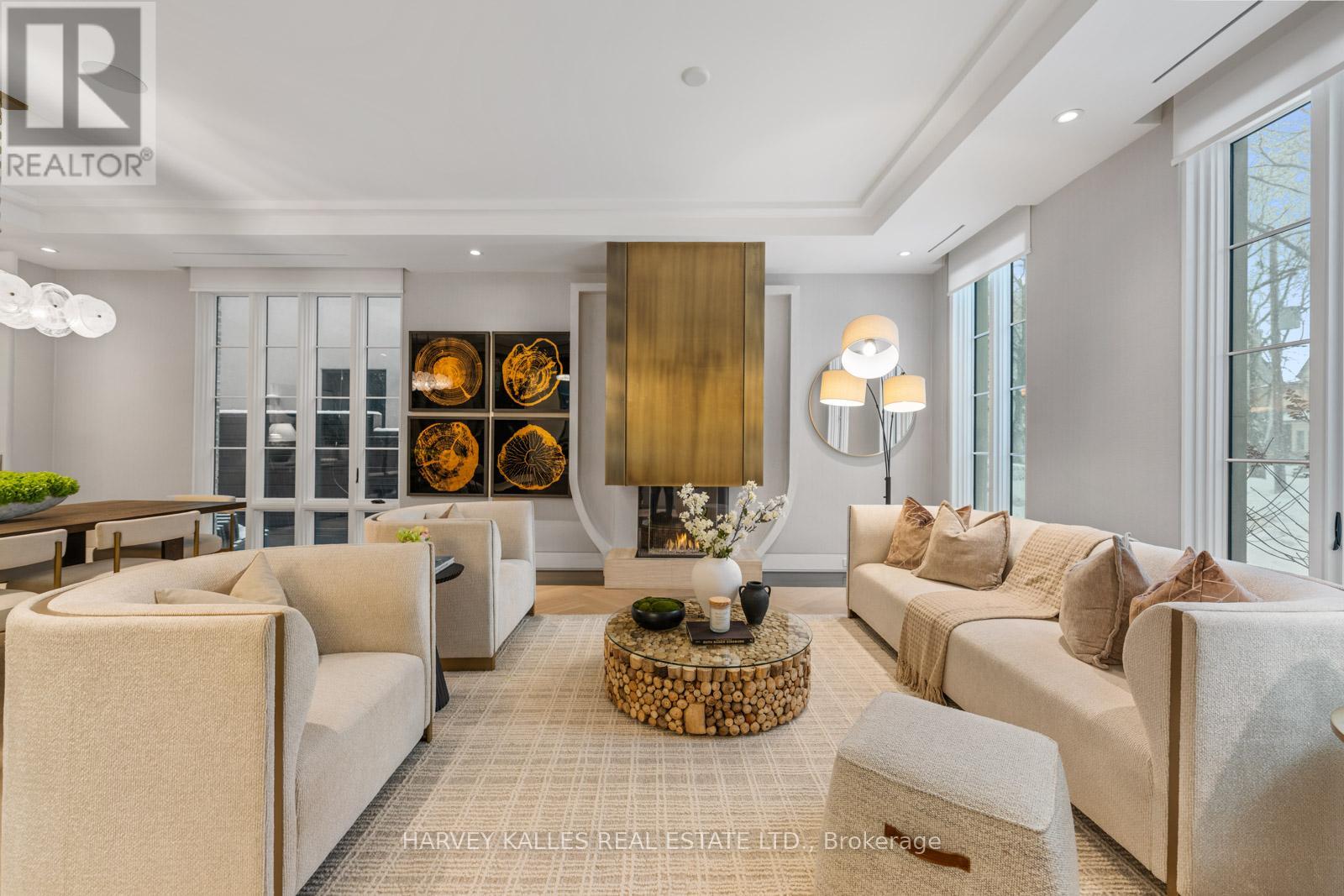 335 LYTTON BOULEVARD