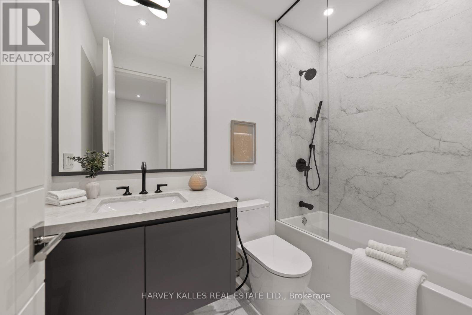 335 LYTTON BOULEVARD