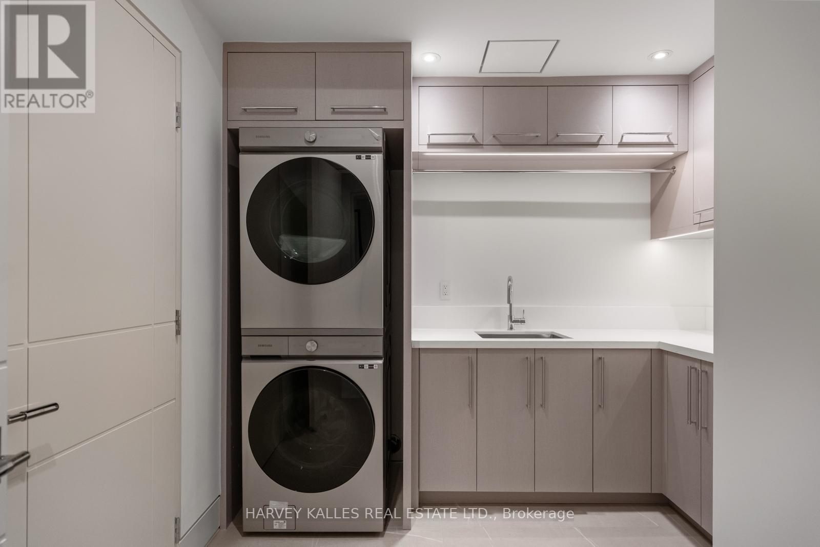 335 LYTTON BOULEVARD