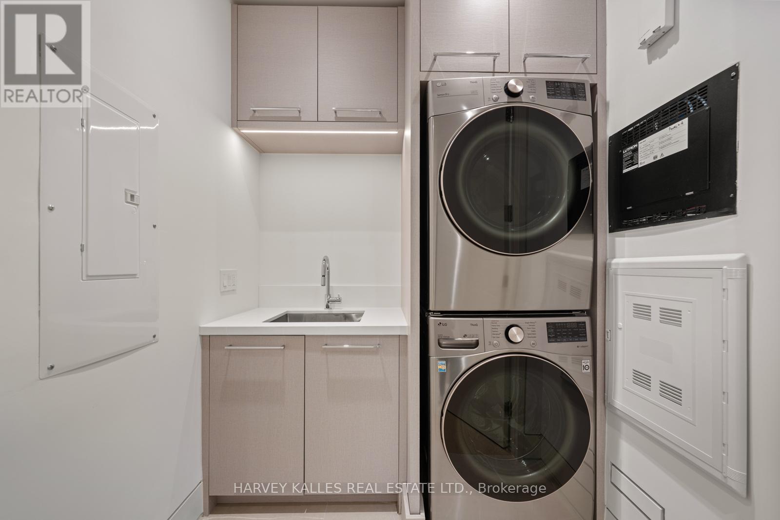 335 LYTTON BOULEVARD