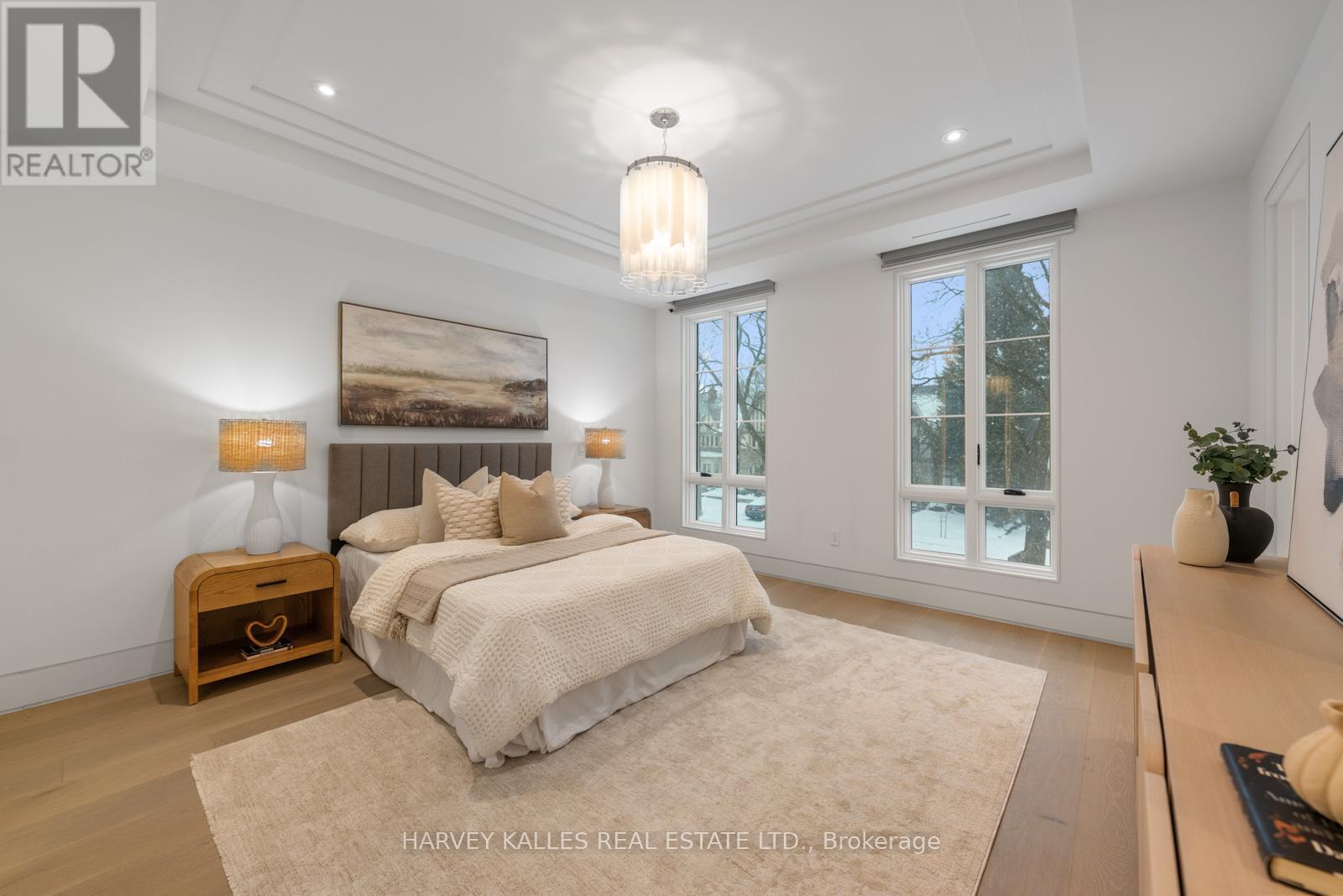 335 LYTTON BOULEVARD