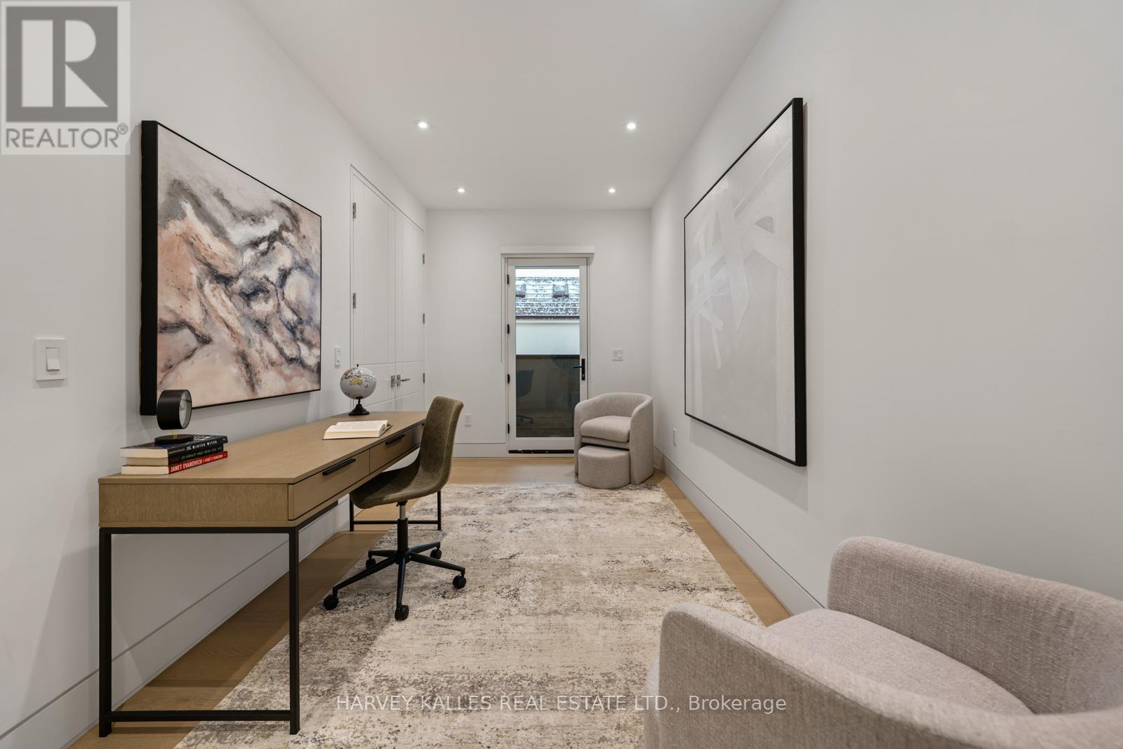 335 LYTTON BOULEVARD