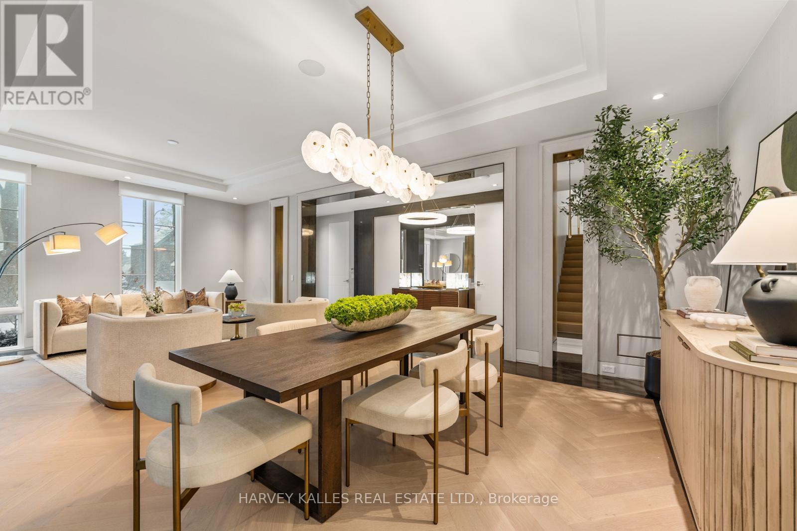 335 LYTTON BOULEVARD