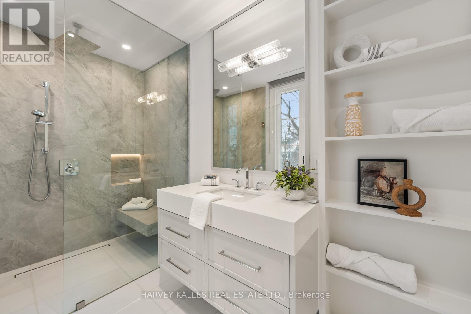 335 LYTTON BOULEVARD