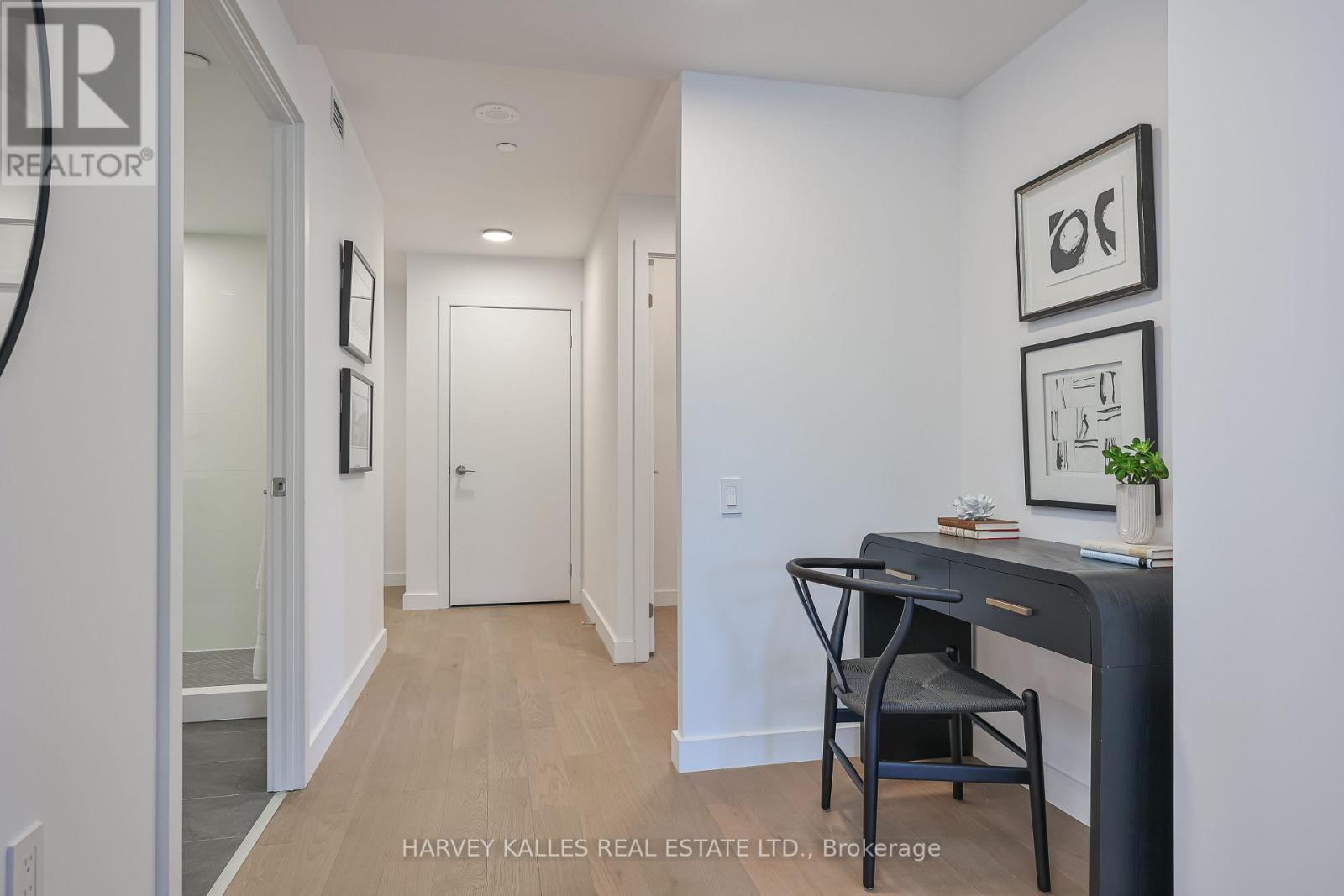 407 - 1720 BAYVIEW AVENUE