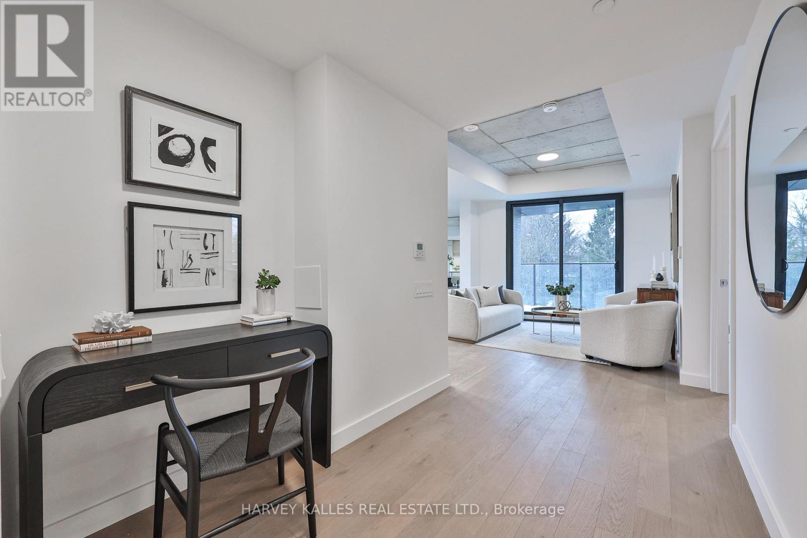 407 - 1720 BAYVIEW AVENUE