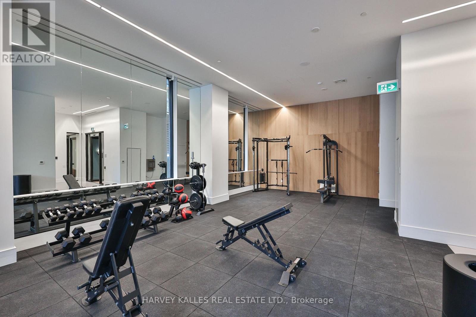 407 - 1720 BAYVIEW AVENUE